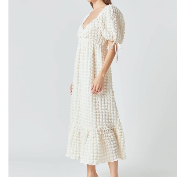 Endless Rose Textured
Maxi Dress - - Picture 8 of 14